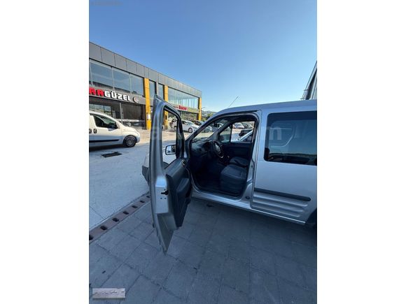 2012 FORT CONNECT 1.8TDCİ 2PARCA BOYALI