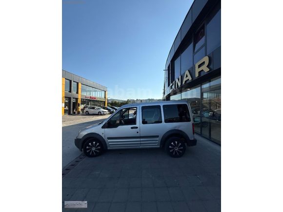 2012 FORT CONNECT 1.8TDCİ 2PARCA BOYALI