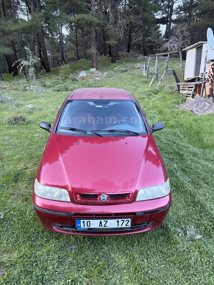 Galeriden Fiat Albea 1.2 EL 2004 Model Balıkesir 373.000 km Kırmızı 7