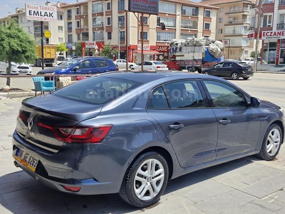Sahibinden Renault Megane 1.6 Joy 2017 Model