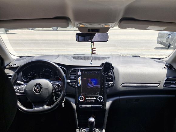 Sahibinden Renault Megane 1.6 Joy 2017 Model