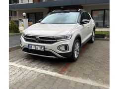 Sahibinden Volkswagen T-Roc 1.5 TSI Style 2025 Temiz hasarsız 