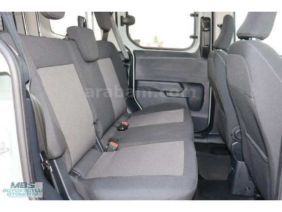 MBS BÜYÜKSOYLU'DAN 2025 MODEL TOURNEO COURIER 1.5 EcoBlue DELUX