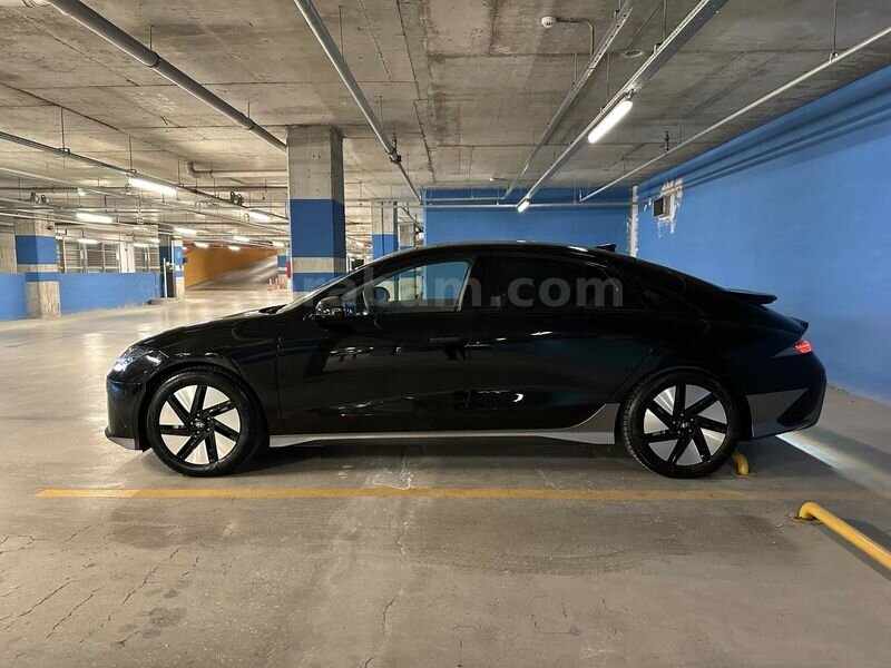Sahibinden Hyundai Ioniq 6 Advance 2025 Model Ankara 15.700 km Siyah