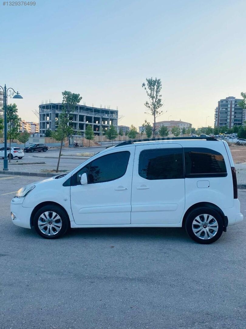 Galeriden Citroen Berlingo 1.6 HDi Selection 2012 Model Gaziantep 240.000 km Beyaz 2