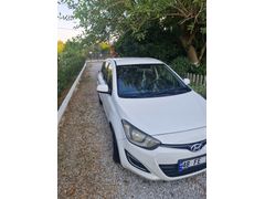 Sahibinden Hyundai i20 1.4 CRDi Jump 2014 Model 