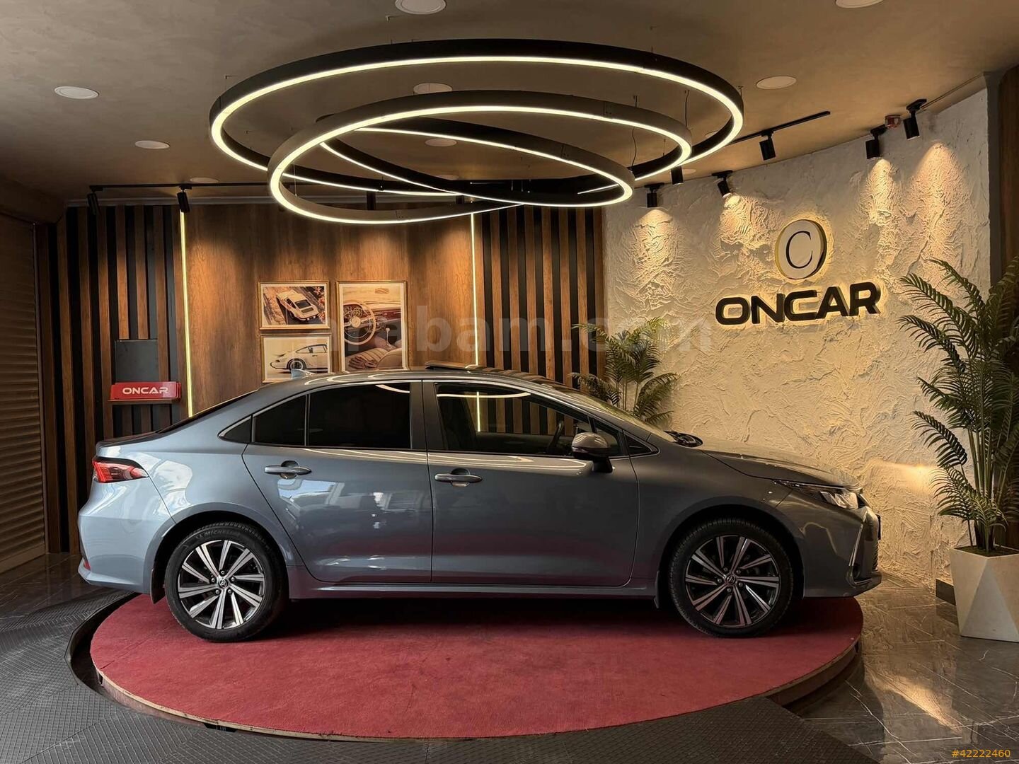 Galeriden Toyota Corolla 1.8 Hybrid Flame X-Pack 2022 Model Bursa 64.000 km Gri 4