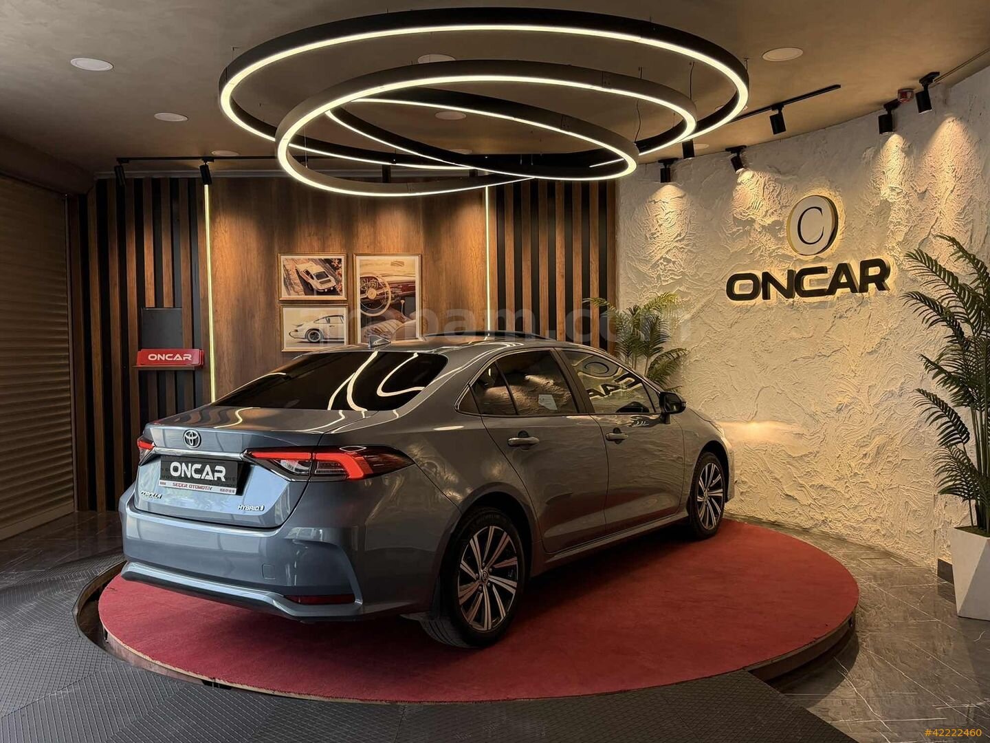 Galeriden Toyota Corolla 1.8 Hybrid Flame X-Pack 2022 Model Bursa 64.000 km Gri 6