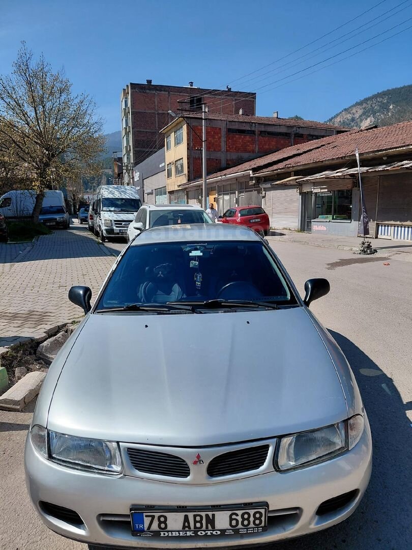 Sahibinden Mitsubishi Carisma 1.6 GL 1999 Model Karabük 160.000 km Gri 2