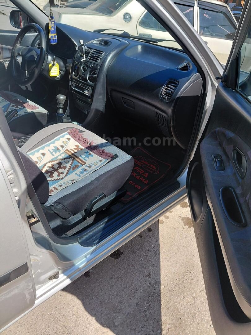 Sahibinden Mitsubishi Carisma 1.6 GL 1999 Model Karabük 160.000 km Gri 7