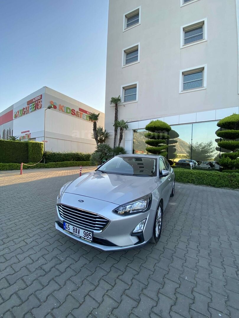 Sahibinden Ford Focus 1.5 TDCi Titanium 2020 Model Manisa 143.000 km Gri (Gümüş) 7