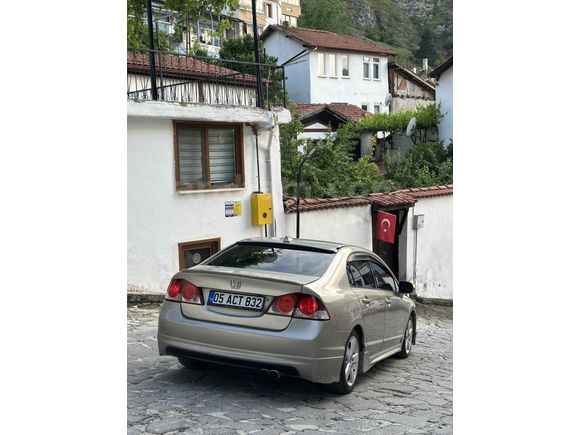 Sahibinden Honda Civic 1.6i VTEC Dream 2006 Model 