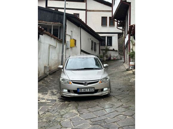 Sahibinden Honda Civic 1.6i VTEC Dream 2006 Model 
