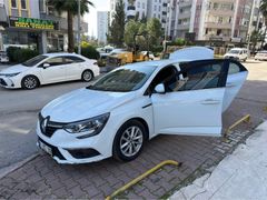 Sahibinden Renault Megane 1.5 dCi 2017 Model  210.000 km Beyaz