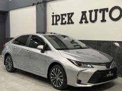 İPEK AUTO / Corolla 1.8 Hybrid Flame X-Pack / 65.000 KM