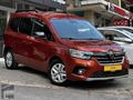 2024 MODEL OLUP 38 BİN KM HATASIZ BOYASIZ AİLE ARACI