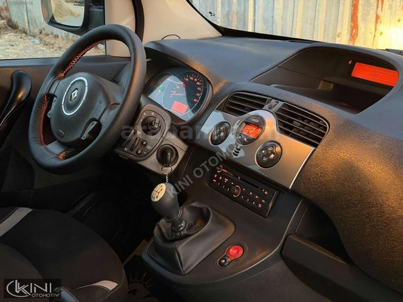 2011 Renault Kangoo Multix 1.5 DCI - Privilege - Karta 12 Taksit