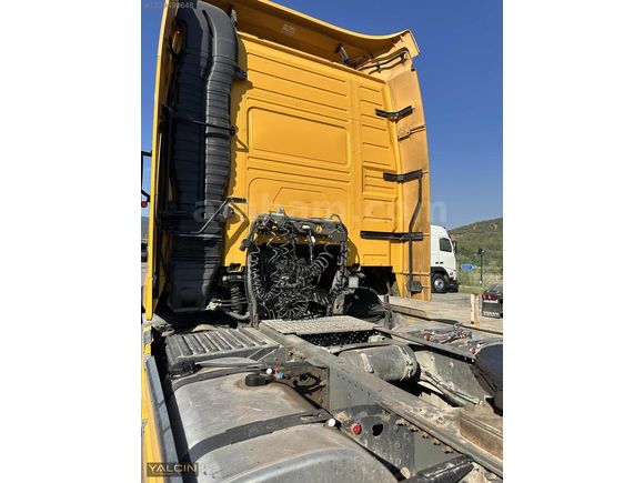 VOLVO 2004 FH-420 MANUEL HASARSIZ