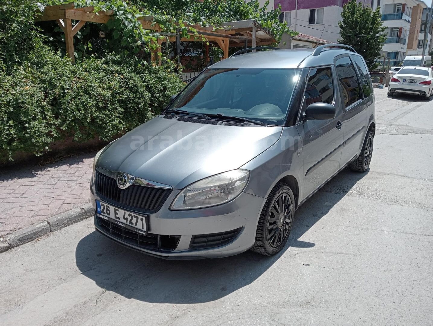 Sahibinden Skoda Roomster 1.2 Style 2011 Model Eskişehir 238.500 km Gri (metalik) 1