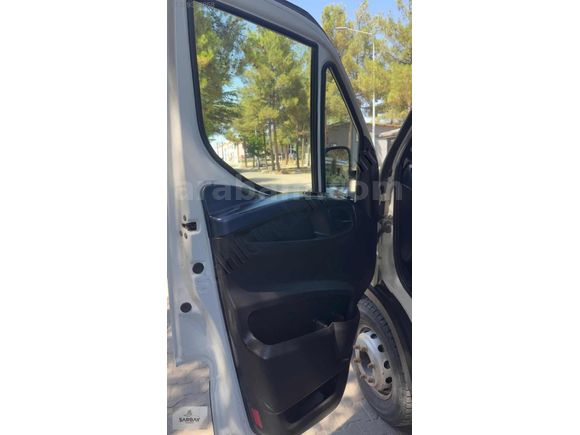 ŞARBAY GROUP-2020 IVECO HATASIZ BOYASIZ 138.*** KM KASALI