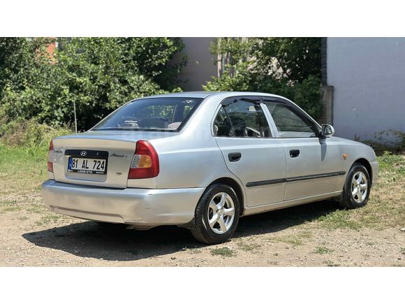 Sahibinden Hyundai Accent 1.3 LX 2000 Model 
