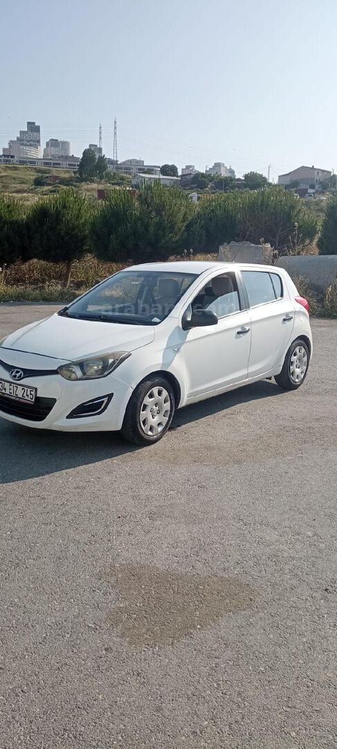Sahibinden Hyundai i20 1.4 CRDi Sense 2014 Model 255.000 km Beyaz 1