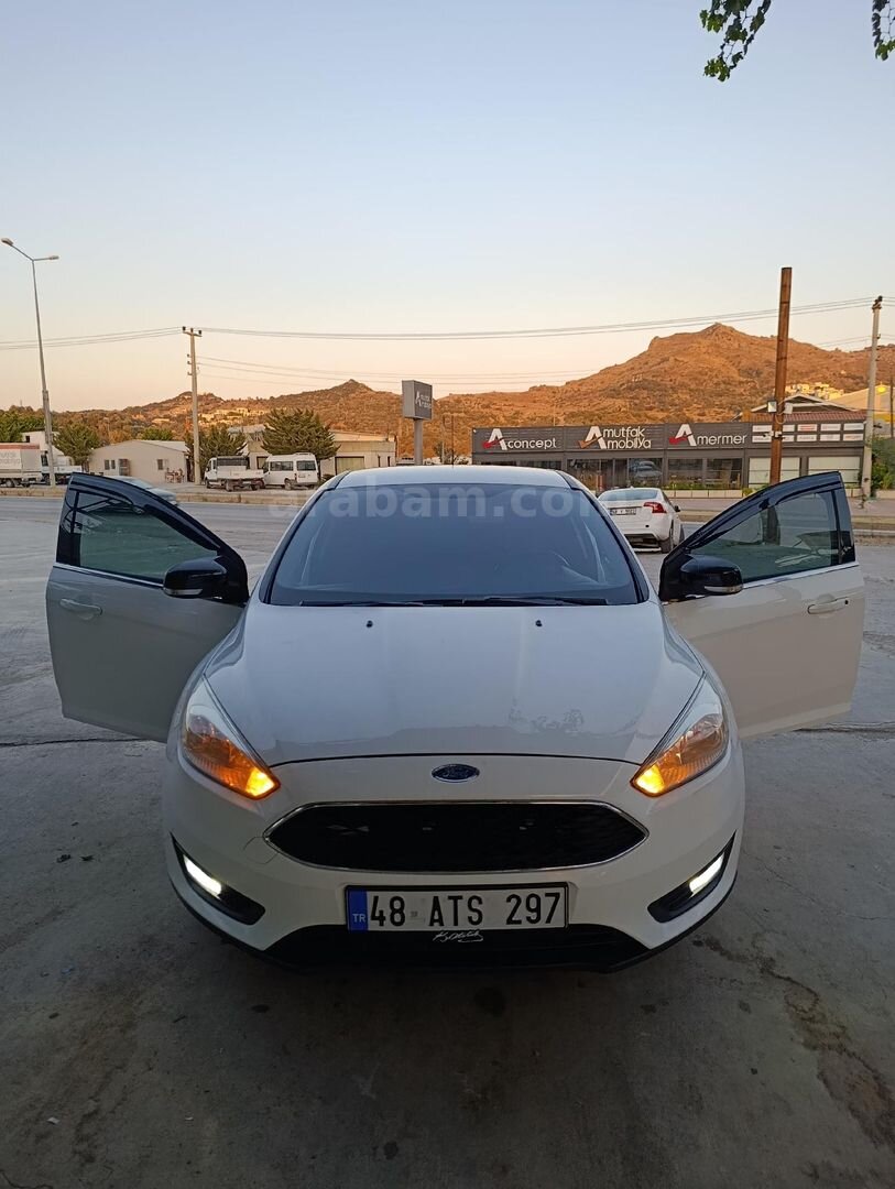 Sahibinden Ford Focus 1.6 Ti-VCT Trend X 2016 Model Muğla 203.000 km Beyaz 1