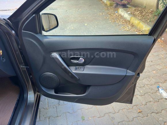 2019 MODEL SANDERO 0.9 TCE TURBO LPG'Lİ 64 BİN KM'DE