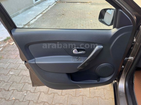 2019 MODEL SANDERO 0.9 TCE TURBO LPG'Lİ 64 BİN KM'DE