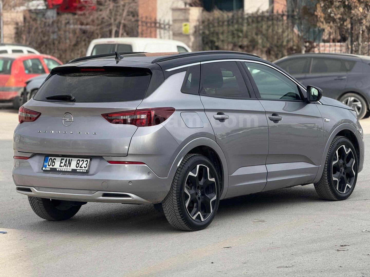Sahibinden Opel Grandland 1.5 D Ultimate 2023 Model Ankara 56.000 km Gri (metalik) 3