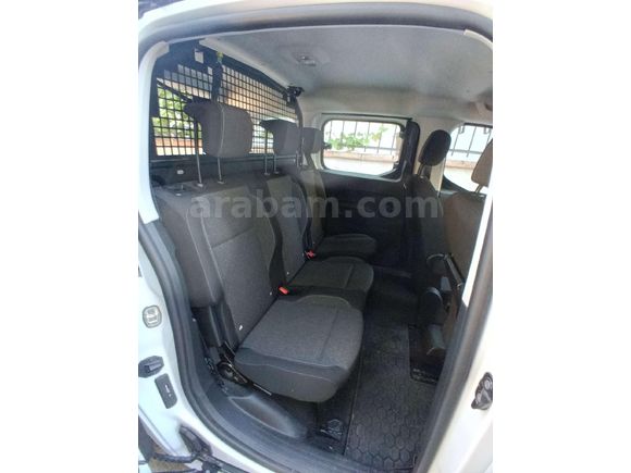 Sahibinden Opel Combo 1.5 CDTI Essential 2025 Model  7.500 km Beyaz