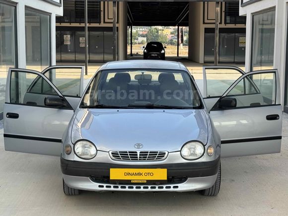  Toyota Corolla 1.6 Terra Special 2000 Model