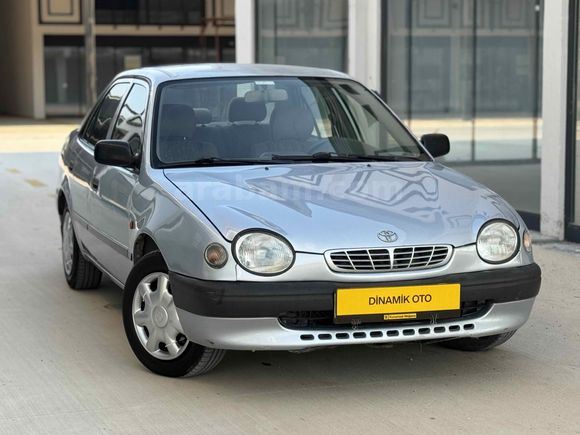  Toyota Corolla 1.6 Terra Special 2000 Model