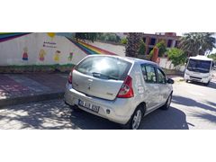 Sahibinden Dacia Sandero 1.4 Laureate 2009 Model  146.000 km Gri (Gümüş)