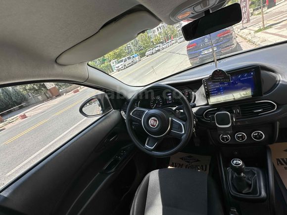 Sahibinden Fiat Egea 1.4 Fire Easy 2023 Model 