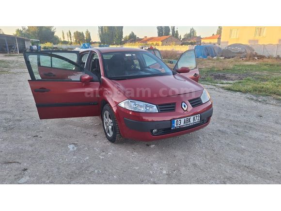 Sahibinden Renault Megane 1.4 Base 2004 Model
