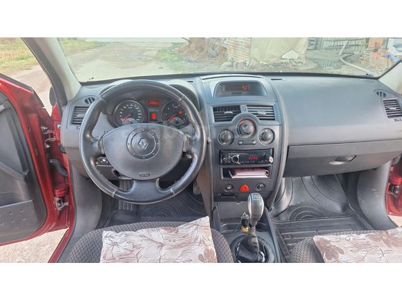 Sahibinden Renault Megane 1.4 Base 2004 Model