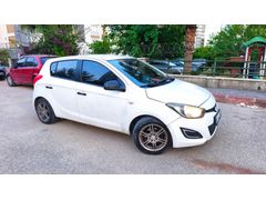 SAHİBİNDEN MASRAFSIZ PROBLEMSİZ HYUNDAI İ20 JUMP 2014