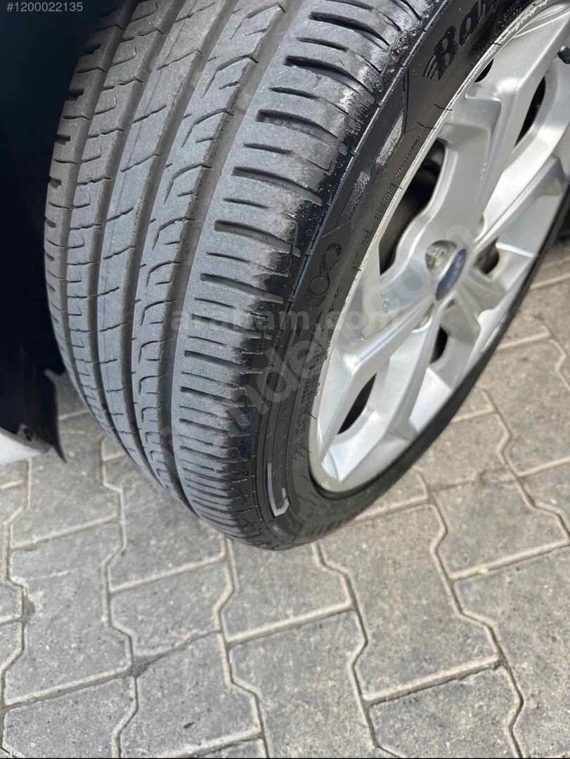 Sahibinden Ford S-Max 2.0 TDCi Titanium 2013 Model Kayseri 274.000 km Beyaz 3