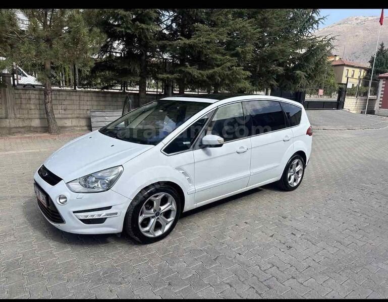Sahibinden Ford S-Max 2.0 TDCi Titanium 2013 Model Kayseri 274.000 km Beyaz