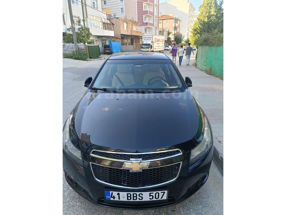 Chevrolet Cruze 1.6 LS 2010 Model (çelik subaplı)