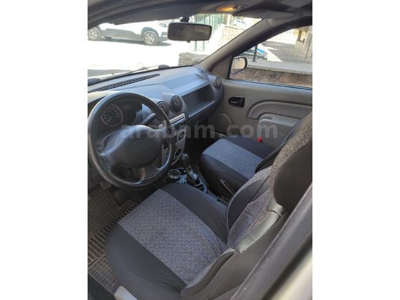Sahibinden Dacia Logan 1.6 Laureate 2006 Model