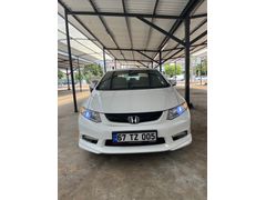 Sahibinden Honda Civic 1.6i VTEC Eco Elegance 2013 Model 