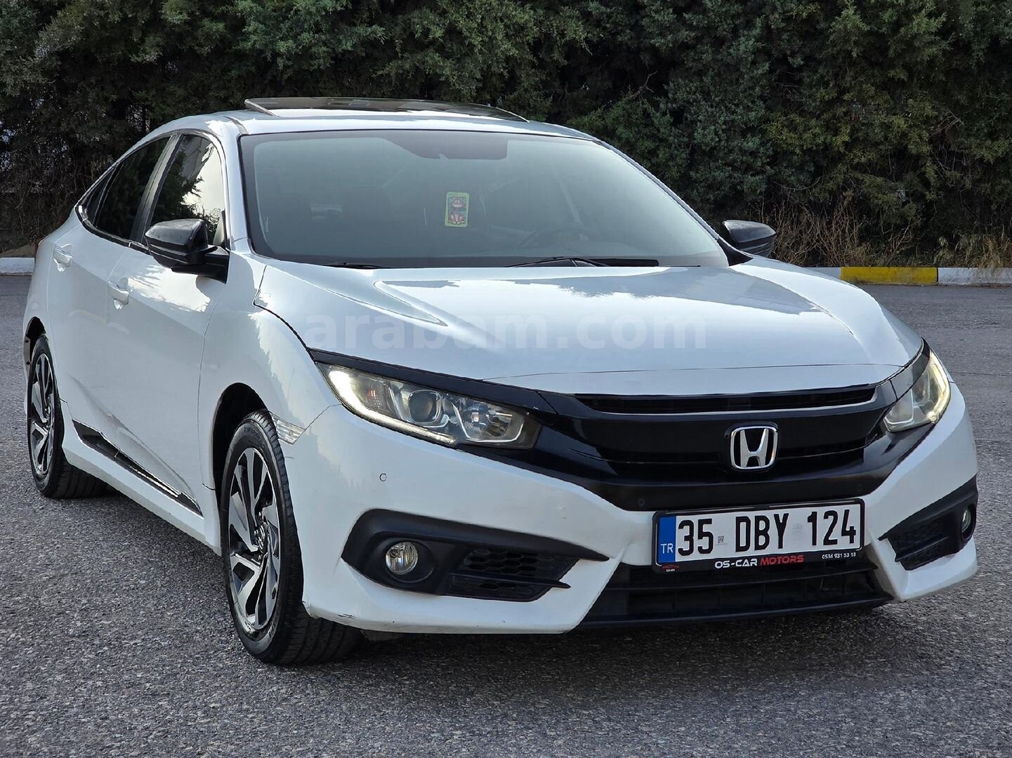 Galeriden Honda Civic 1.6i VTEC Elegance 2016 Model İzmir 151.000 km Beyaz 2