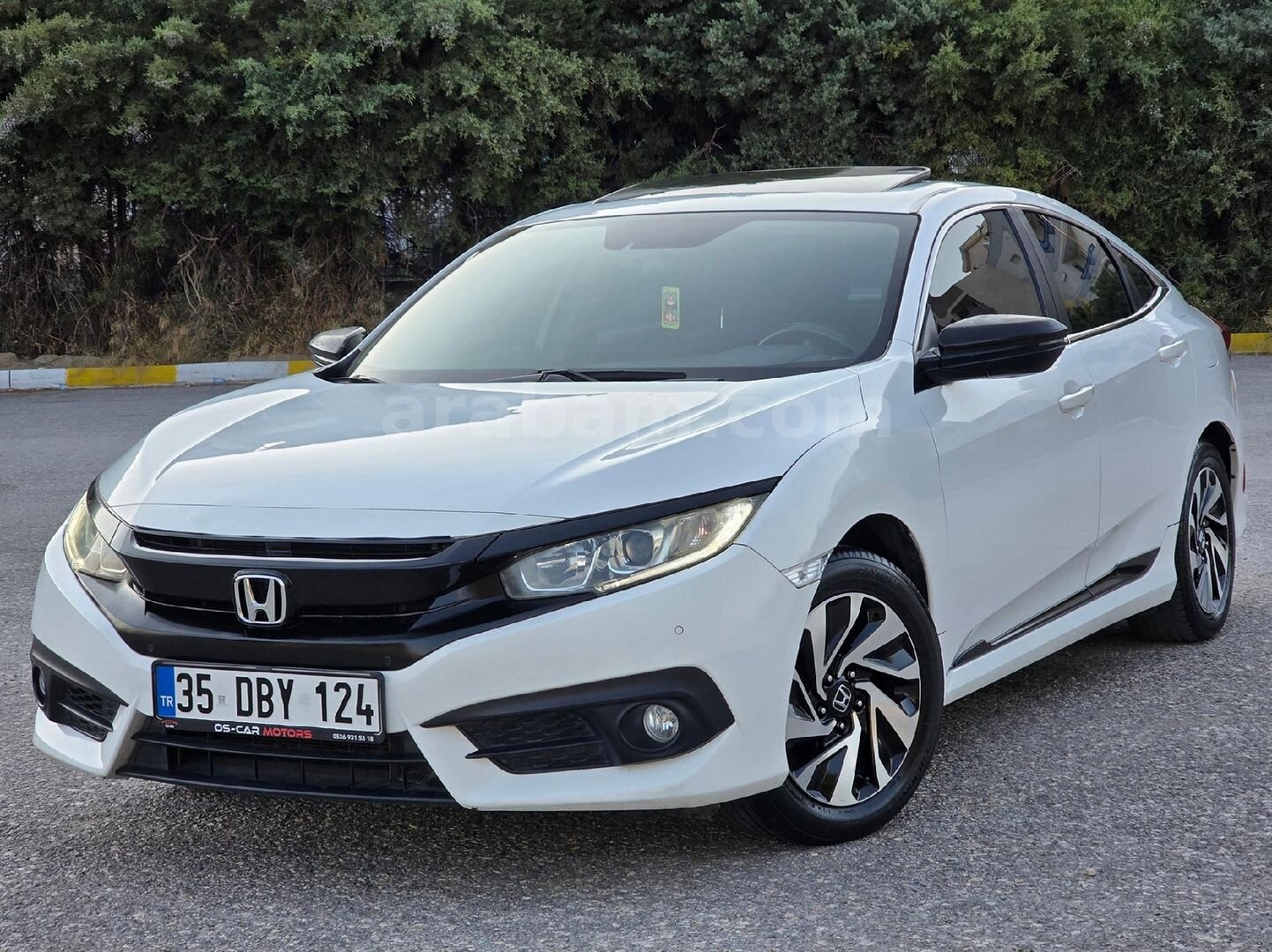Galeriden Honda Civic 1.6i VTEC Elegance 2016 Model İzmir 151.000 km Beyaz 4