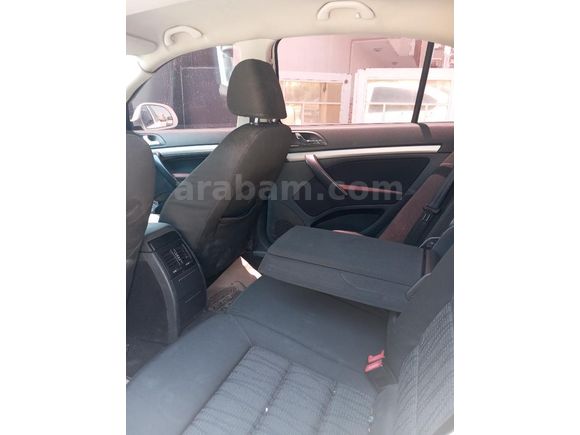 Sahibinden Skoda Octavia 1.6 TDI Elegance 2011 Model