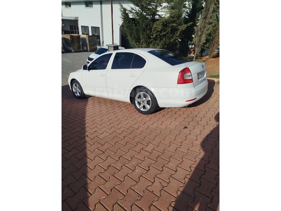 Sahibinden Skoda Octavia 1.6 TDI Elegance 2011 Model
