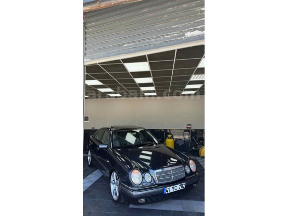 Sahibinden Mercedes - Benz E 200 Elegance 1999 Model 