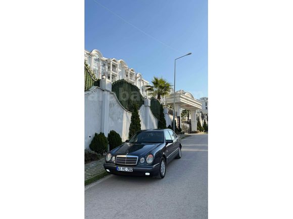 Sahibinden Mercedes - Benz E 200 Elegance 1999 Model 