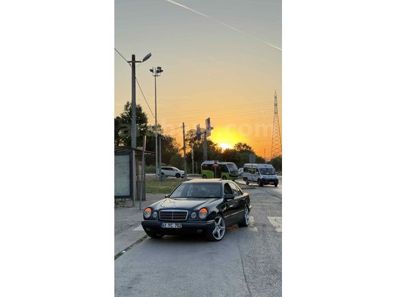 Sahibinden Mercedes - Benz E 200 Elegance 1999 Model 
